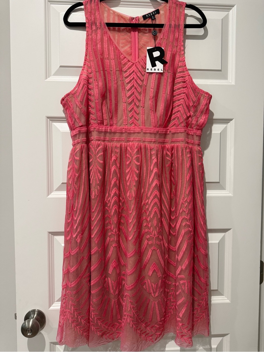 Rebel Wilson x Angles Women’s Coral Pink Embroidered Sleeveless Dress